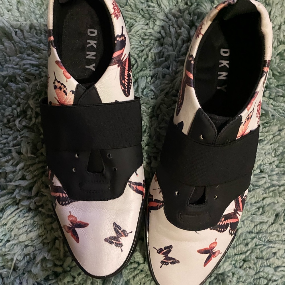 DKNY Blush Butterfly Bobbi Slip-On